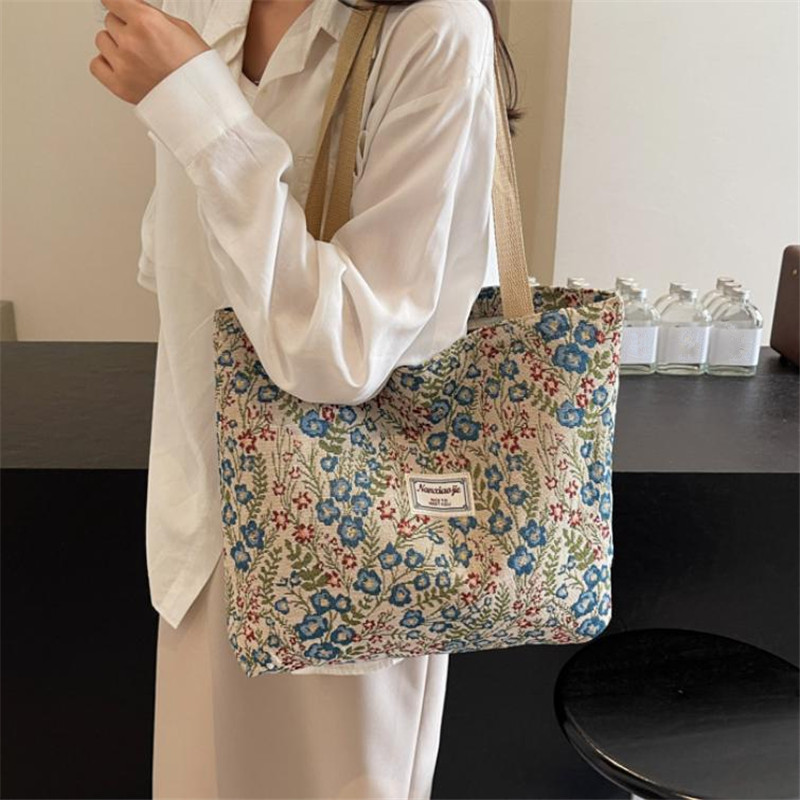 Embroidery Class - Embroidery Floral Canvas Handbags Delicate Blossom