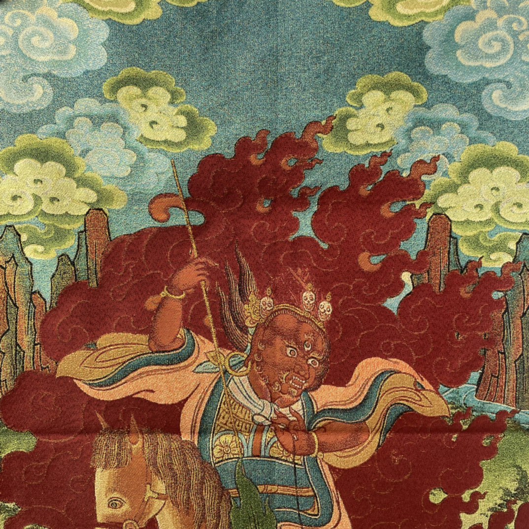 35' Old Nepalese Temples Silk  - Embroidery House 评论和价格