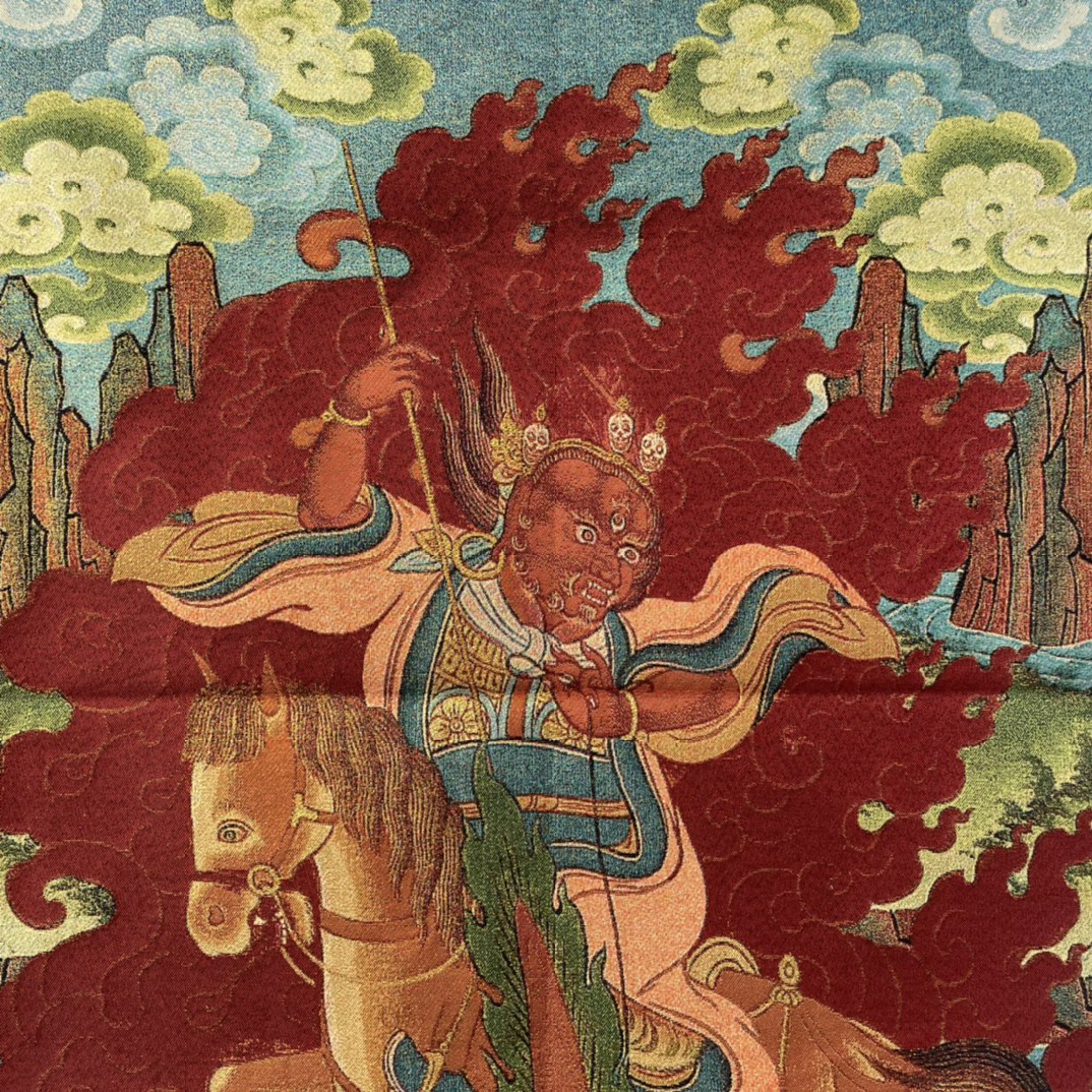 35' Old Nepalese Temples Silk  - Embroidery House 评论和价格