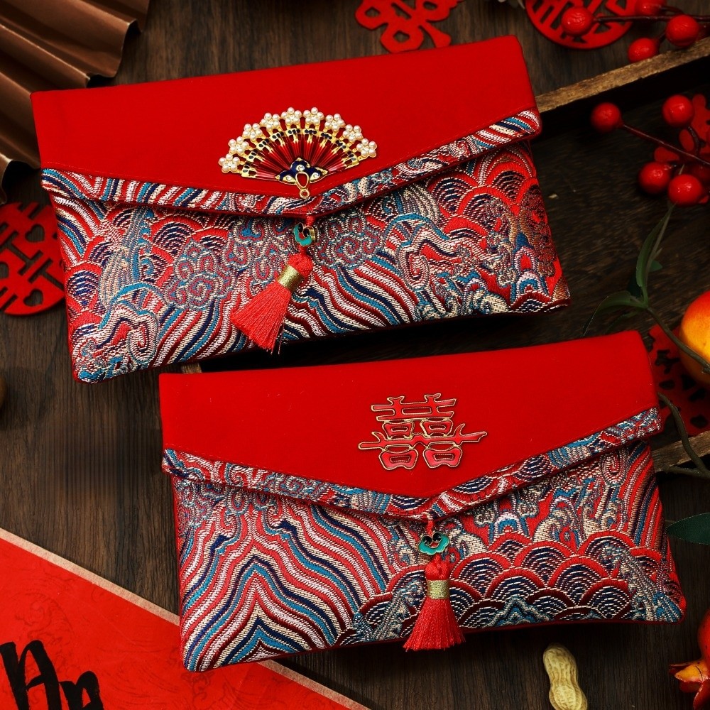 Chinese New Year Brocade Red E - Embroidery House 评论和价格