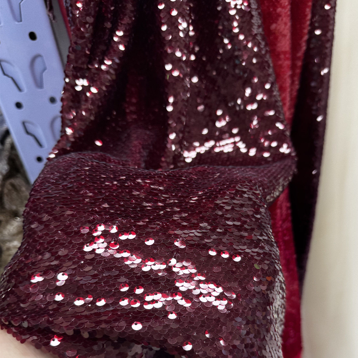 5mm Burgundy Full Sequin Embro - Embroidery Gradient 评论和价格