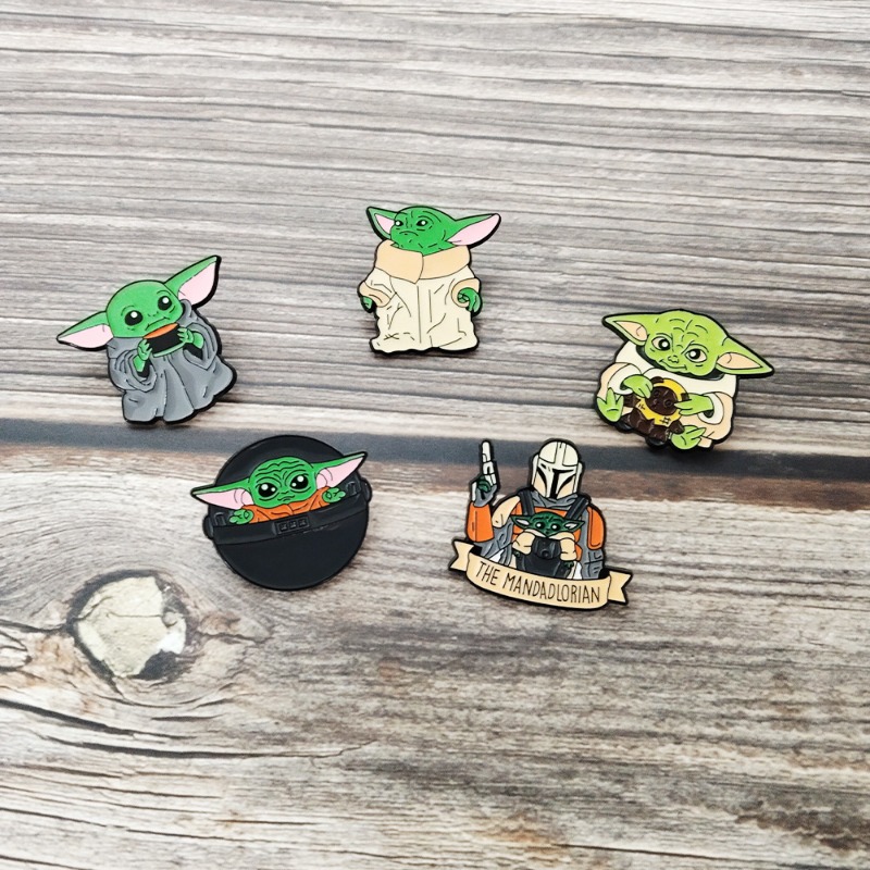 5pcs Cute cartoon Yoda badge s - Embroidery Textile 评论和价格