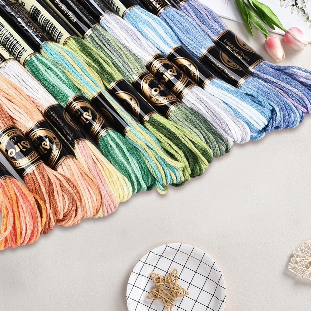12 Skeins 105 Yards Cross Stit - Embroidery Gradient 评论和价格
