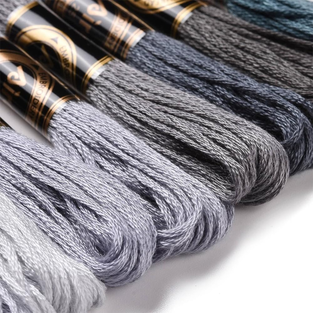8 Skeins 70 Yards Grey Friends - Embroidery Gradient 评论和价格