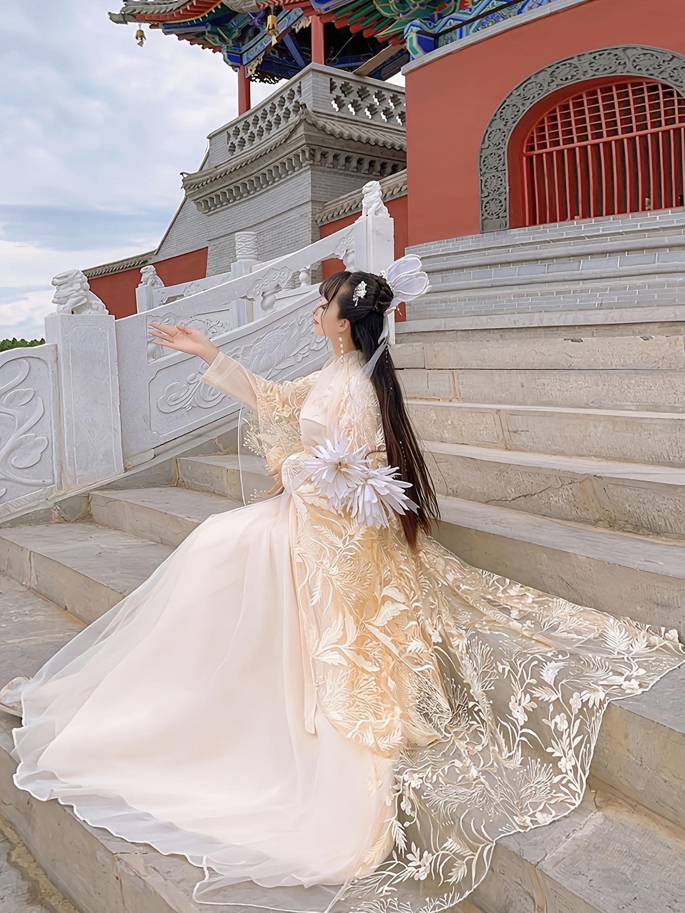 Female Hanfu Traditional Costu - Embroidery Yellow 评论和价格