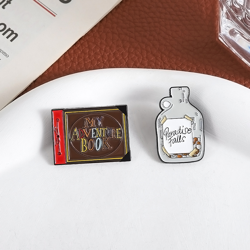 2-7pcs/sets Comics Enamel Pins - Embroidery House 评论和价格