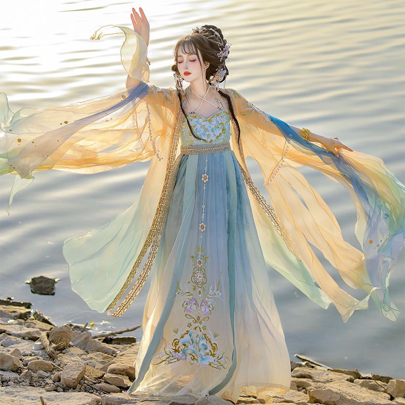 Chinese Hanfu Dress Women Trad - Embroidery Yellow 评论和价格