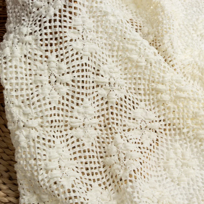 Bubble ruched jacquard lace fa - Embroidery Meaning 评论和价格